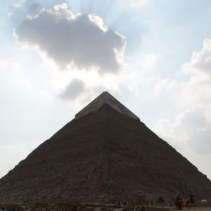 Soleil en pointe de la pyramide de Khéphren